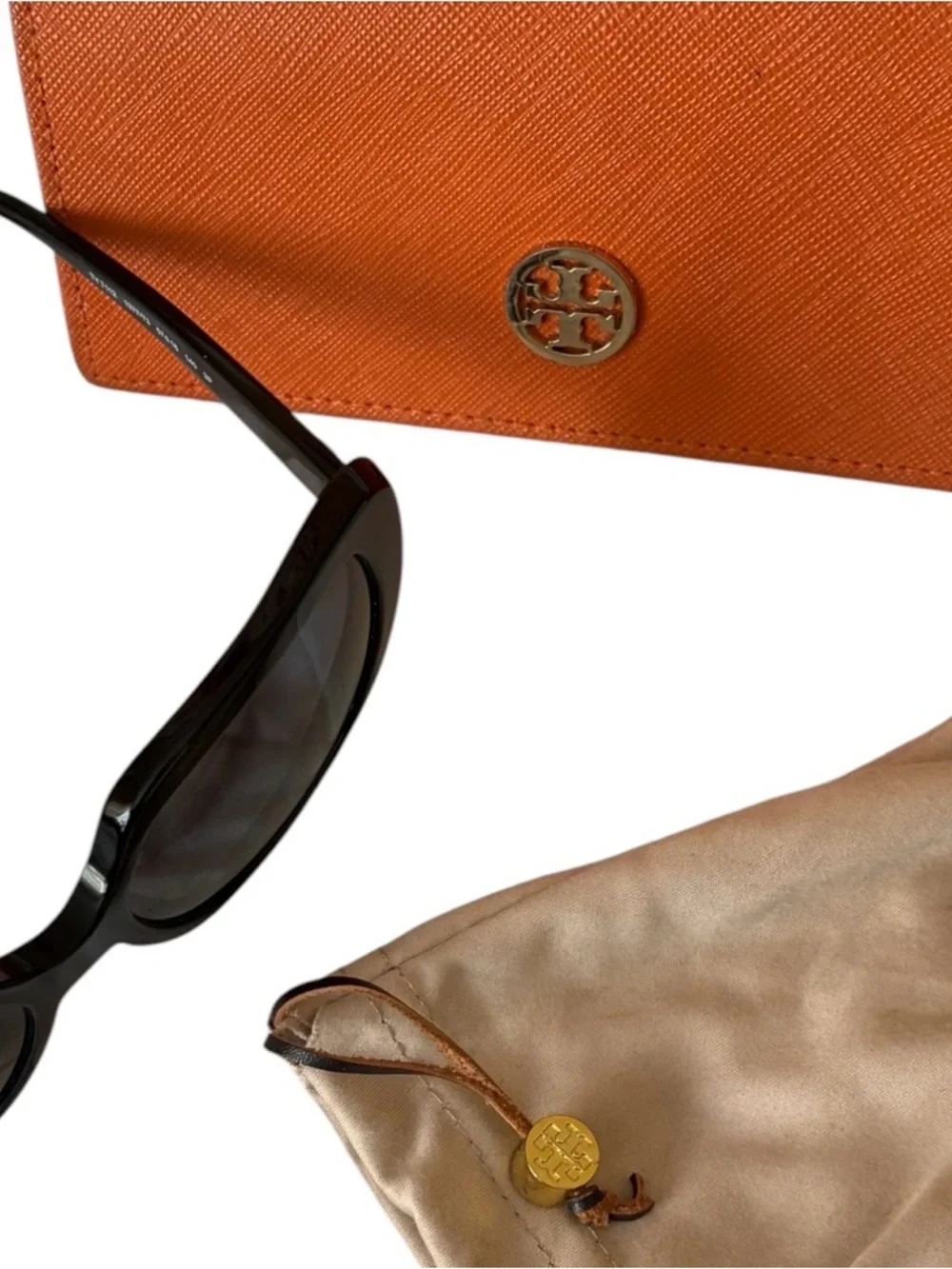 TORY BURCH Sunglasses